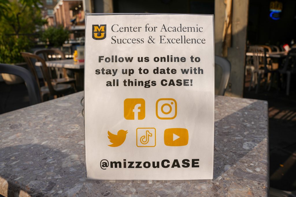 Meet and greet displays success of KC Scholars Program // Center for